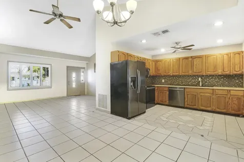 5601 Palm Drive Fort Pierce FL 34982