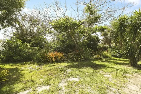 5601 Palm Drive Fort Pierce FL 34982