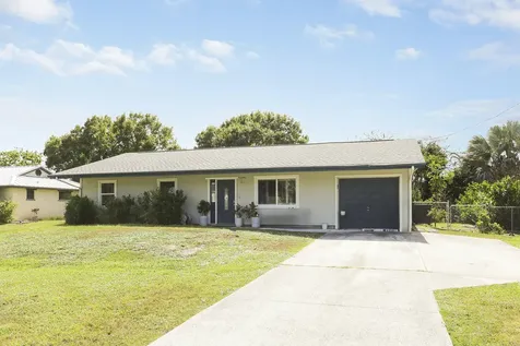 5601 Palm Drive Fort Pierce FL 34982