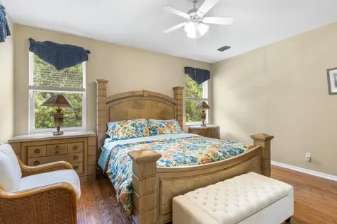 1930 Easthampton Terrace Vero Beach FL 32966