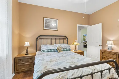 1930 Easthampton Terrace Vero Beach FL 32966