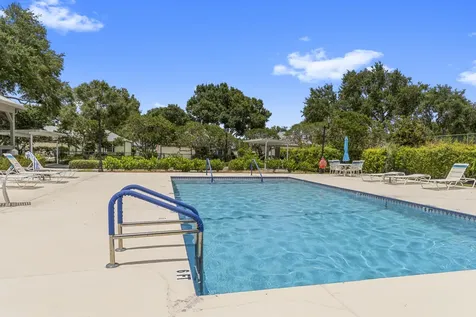 1930 Easthampton Terrace Vero Beach FL 32966