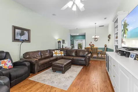 1930 Easthampton Terrace Vero Beach FL 32966