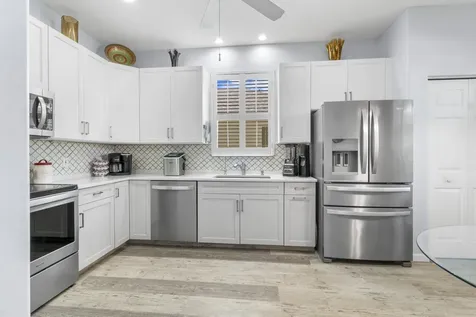 1930 Easthampton Terrace Vero Beach FL 32966