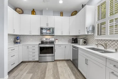 1930 Easthampton Terrace Vero Beach FL 32966