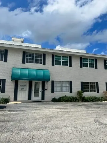 299 SW 7th Street Boca Raton FL 33432
