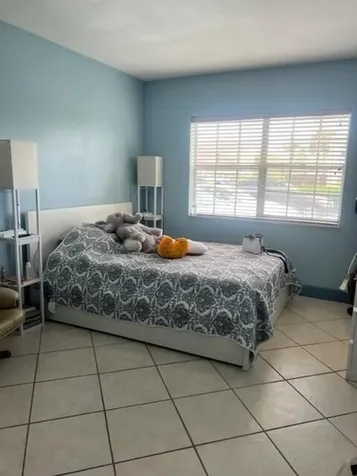 299 SW 7th Street Boca Raton FL 33432