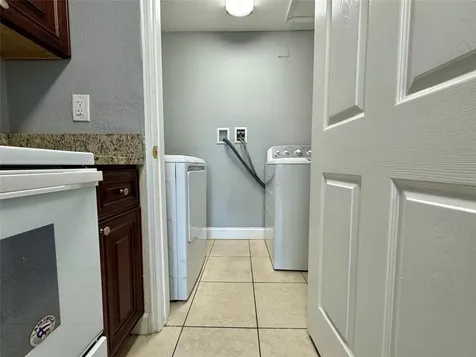 838 SW 14th Street Fort Lauderdale FL 33315