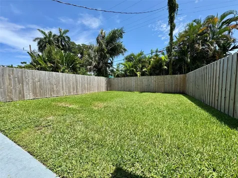 838 SW 14th Street Fort Lauderdale FL 33315