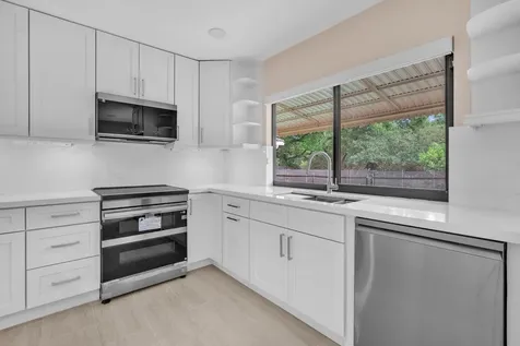 3020 N 34th Street Hollywood FL 33021