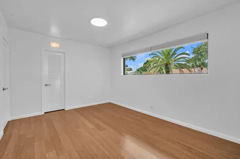 3020 N 34th Street Hollywood FL 33021