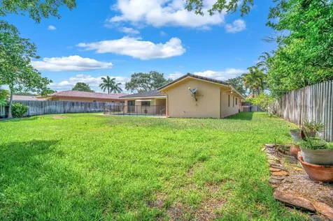 3020 N 34th Street Hollywood FL 33021
