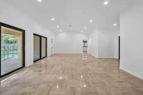 3020 N 34th Street Hollywood FL 33021