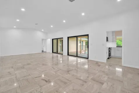 3020 N 34th Street Hollywood FL 33021