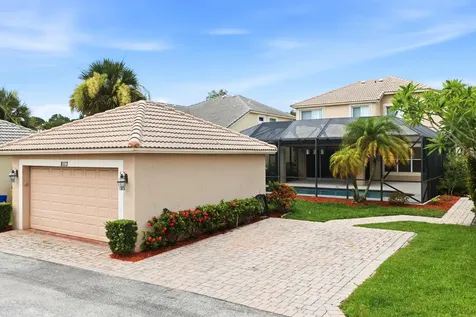 8113 Bautista Way Palm Beach Gardens FL 33418
