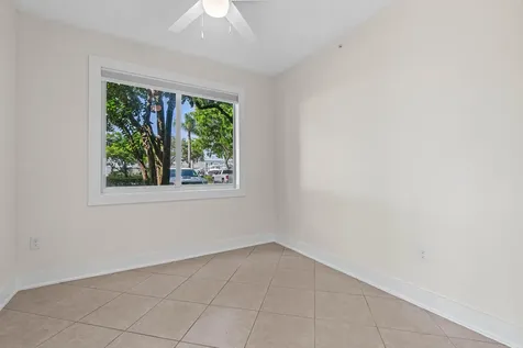 1000 Scotia Drive Hypoluxo FL 33462
