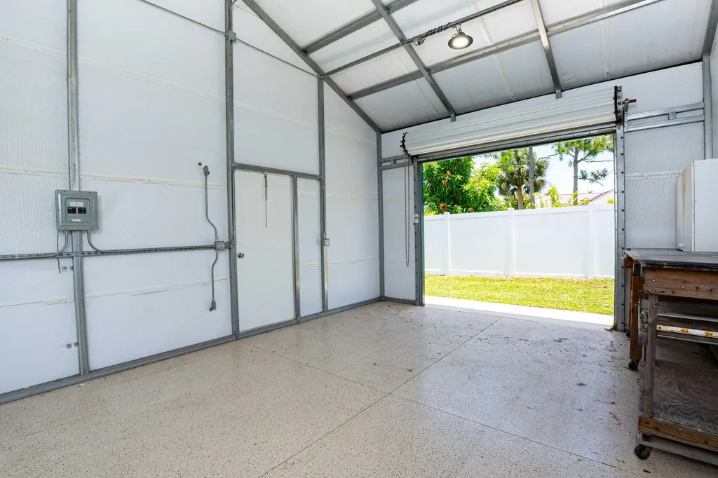 2262 SE Tile Terrace Port St Lucie FL 34952