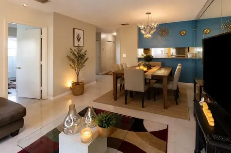 3246 NW 102nd Terrace Coral Springs FL 33065
