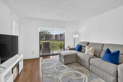 2793 NW 104th Avenue Sunrise FL 33322
