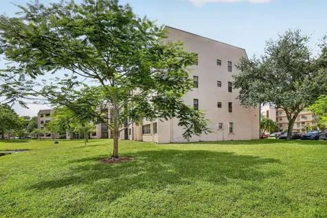 2793 NW 104th Avenue Sunrise FL 33322