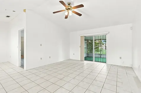 2737 Myakka Drive Orlando FL 32839