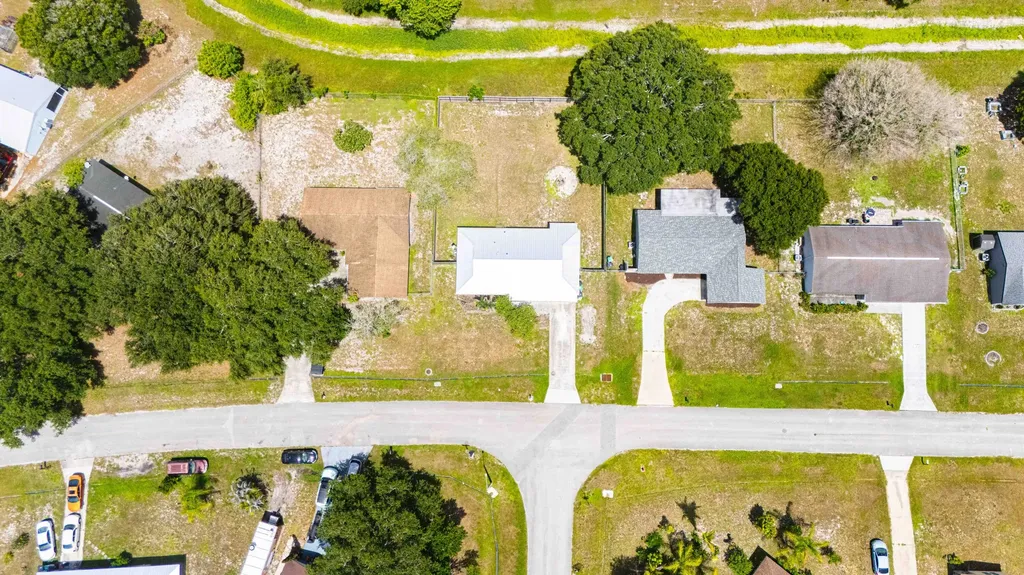 286 SW Kentwood Road Port St Lucie FL 34953