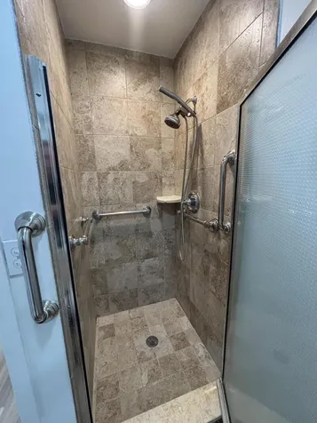 652 Flanders N Delray Beach FL 33484