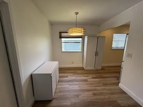 652 Flanders N Delray Beach FL 33484