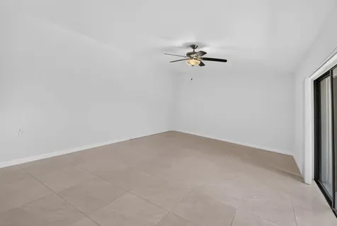 2887 SW 22nd Circle Delray Beach FL 33445