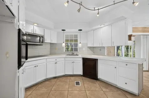 7300 20th Street Vero Beach FL 32966