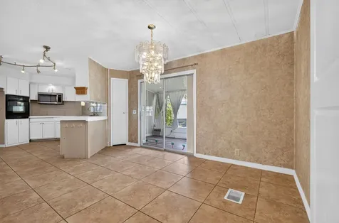 7300 20th Street Vero Beach FL 32966