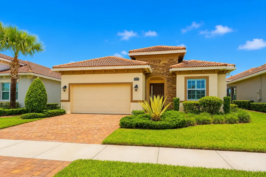 23026 SW Accesi Way Port St Lucie FL 34986