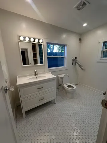 4707 Garden Avenue West Palm Beach FL 33405