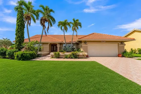 6083 Sunberry Circle Boynton Beach FL 33437
