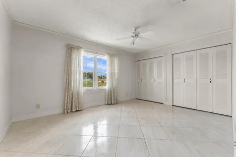 6083 Sunberry Circle Boynton Beach FL 33437