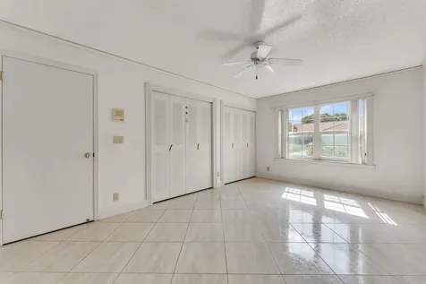6083 Sunberry Circle Boynton Beach FL 33437