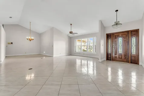 6083 Sunberry Circle Boynton Beach FL 33437
