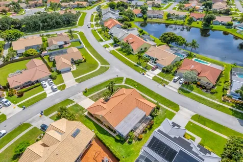 6083 Sunberry Circle Boynton Beach FL 33437