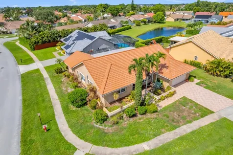 6083 Sunberry Circle Boynton Beach FL 33437