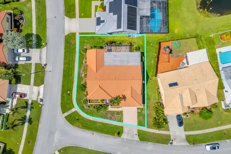 6083 Sunberry Circle Boynton Beach FL 33437