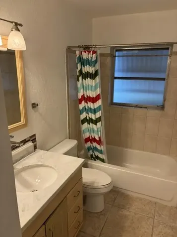 4315 NW 1st Terrace Deerfield Beach FL 33064