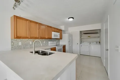 324 Maplecrest Circle Jupiter FL 33458