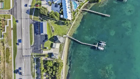18947 SE Federal Highway Jupiter FL