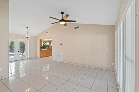 11651 NW 39th Street Sunrise FL 33323
