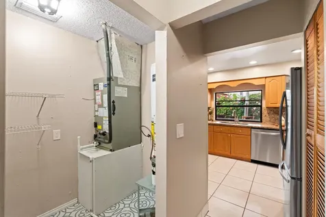 11651 NW 39th Street Sunrise FL 33323