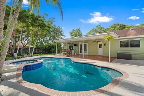 11651 NW 39th Street Sunrise FL 33323