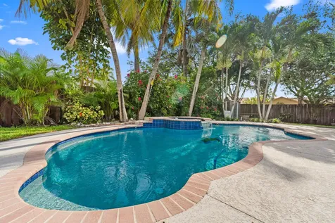 11651 NW 39th Street Sunrise FL 33323