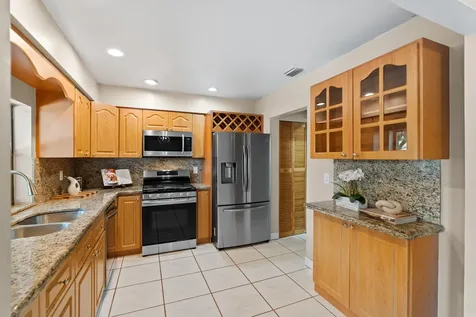 11651 NW 39th Street Sunrise FL 33323