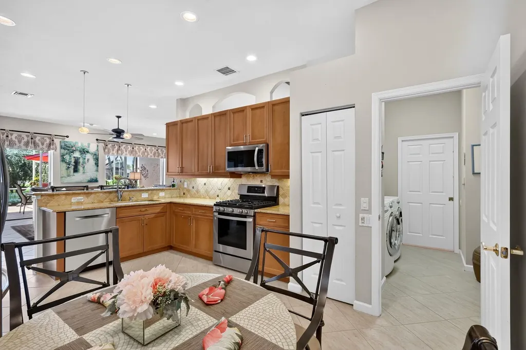 347 NW Shoreview Drive Port St Lucie FL 34986