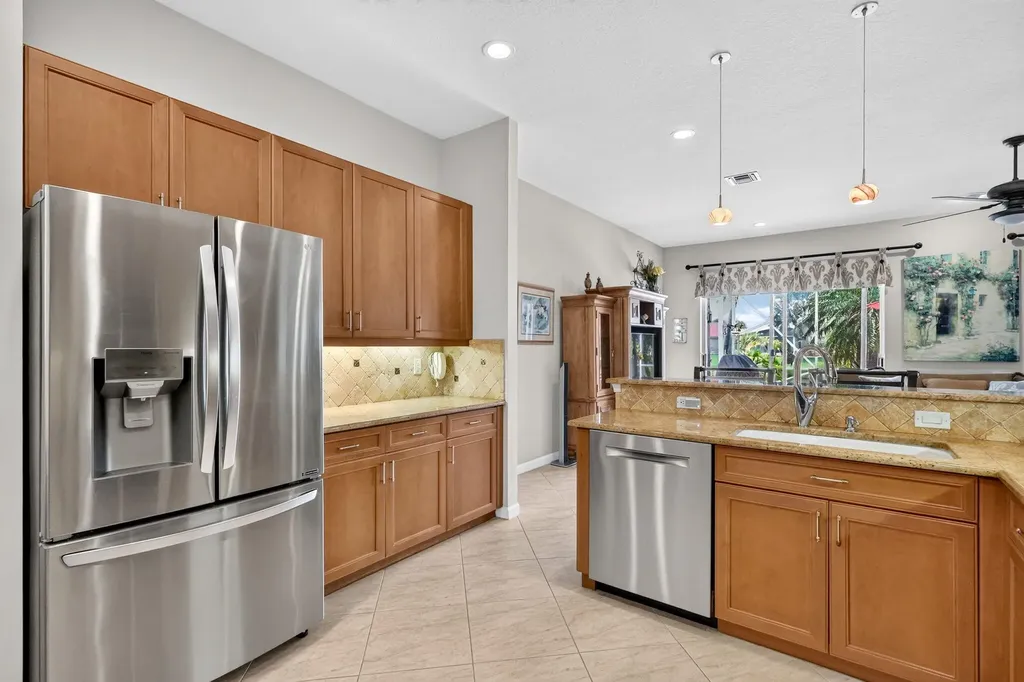 347 NW Shoreview Drive Port St Lucie FL 34986